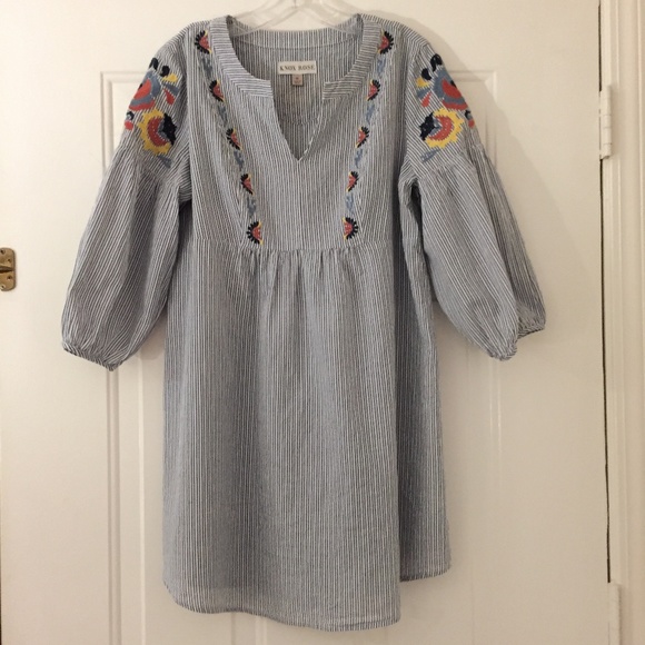 Knox Rose Dresses & Skirts - Cute Knox Rose summer dress